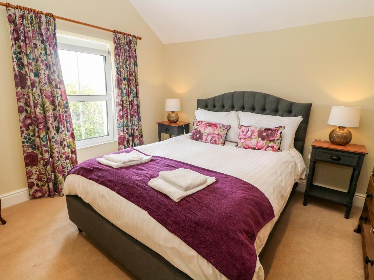 Waingate Cottage Cark 외부 사진